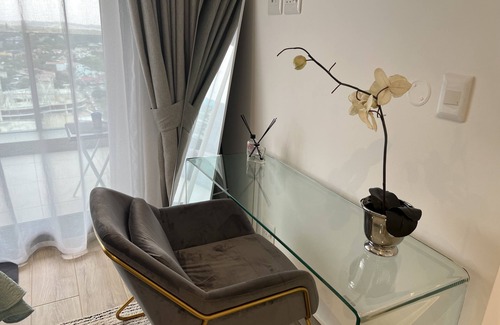 Umhlanga Apartment | Oceans luxury Apartments with uncapped wifi & seaviews