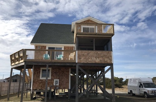 Rodanthe Cottage | Oceanside 3 Bedroom, 2 Bath home with Excellent Ocean & view.