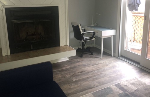 East Ocean View Condo | Oceanside 3 story condo w/ private beach access 2BD/1 Full, 2 1/2 BA