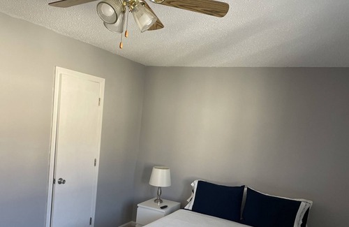 East Ocean View Condo | Oceanside 3 story condo w/ private beach access 2BD/1 Full, 2 1/2 BA