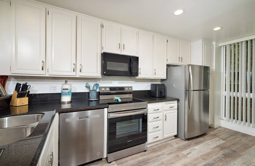 Townsite Condo | Oceanside Beach Condos