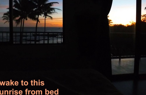 Hilo Condo | Oceanside Delight, on Hilo beach , 180 degree VIEWS !!!