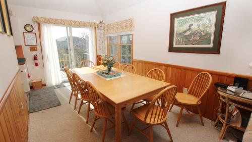 Carolina Dunes House | Oceanside, Dogs Welcome, Easy walk to the Beach, CD12, Marsh Rose Cottage