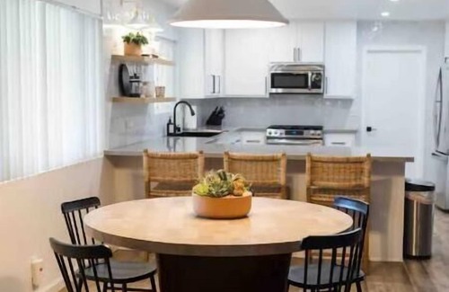 Guajome House | Oceanside Heated Pool Ranch Retreat Fun Gathering