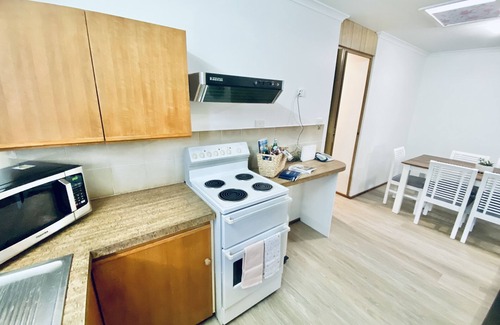 Kingscliff House | Oceanside Pad - 2 bedrooms - Sleeps 6 - Walk to Beach - Pet Friendly