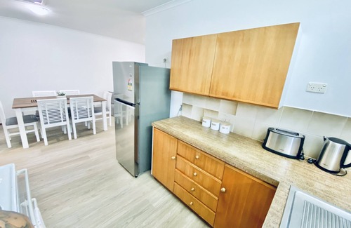 Kingscliff House | Oceanside Pad - 2 bedrooms - Sleeps 6 - Walk to Beach - Pet Friendly