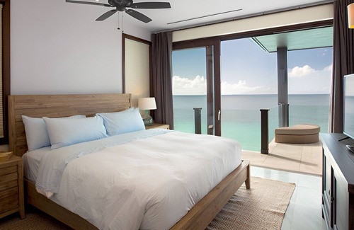 Fryes Beach Hotel | Oceanview 4 BedRoom Steps from Ffryes Beach - Lavish and Family Friendly!