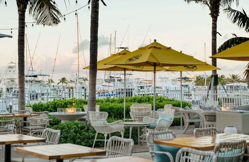 Key West Hotel | Oceanview Balcony 2 Queen Room at Oceans Edge Resort, Six Saltwater Pools