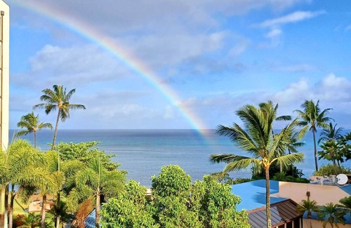 Kahana Hotel | Oceanview/beachfront 3 bedroom/2 bath 1750sq ft+3 lanais