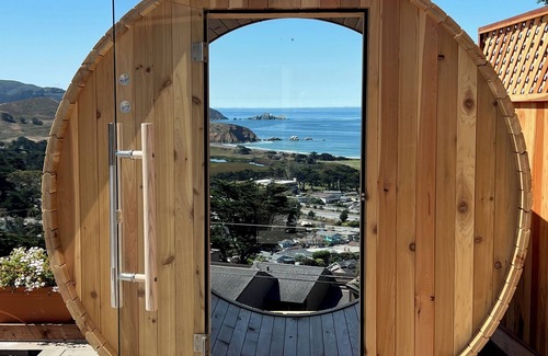 Sharp Park House | Oceanview Coastal Retreat with Barrel Cedar Sauna, Hot Tub & Fire Pit