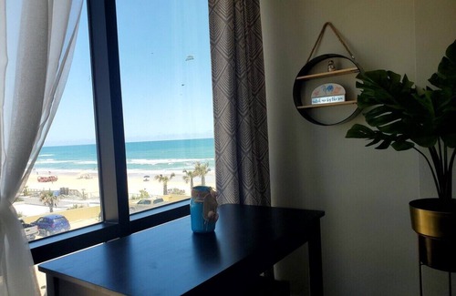 Daytona Beach Apartment | Oceanview condo Daytona Beach sunrise