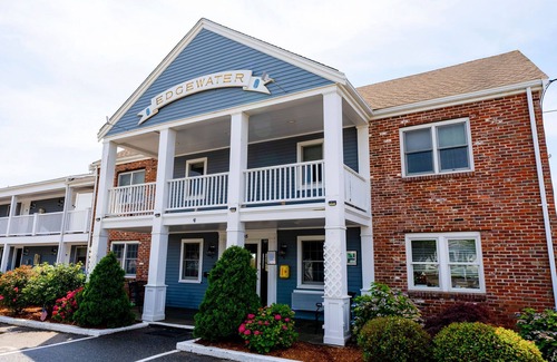 Barnstable County Condo | Oceanview Condo w/Fireplace & Patio