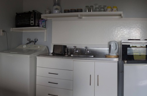 Waihau Bay Apartment | Oceanview downstairs unit at Oruaiti Beach in Waihau Bay