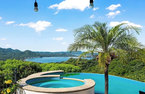 Rio Seco Villa | Oceanview Escape | Infinity Pool & Hot Tub