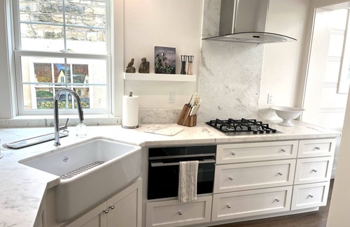 Pacific Grove Cottage | Oceanview Lover's Point Cottage