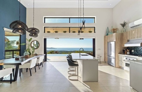 Brasilito Villa | Oceanview Luxury 4BR/4BA Infinity Pool