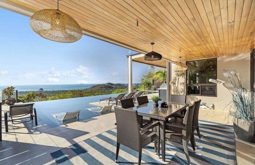Brasilito Villa | Oceanview Luxury 4BR/4BA Infinity Pool