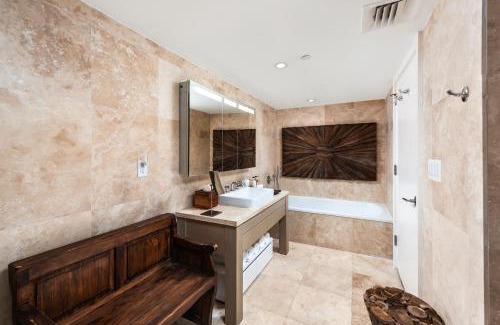 South Beach Apartment | Oceanview Private Condo at 1 Hotel & Homes -1408