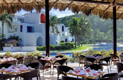 Santa Maria Huatulco Apartment | Oceanview Room 810-2 in Camino Real Zaashila