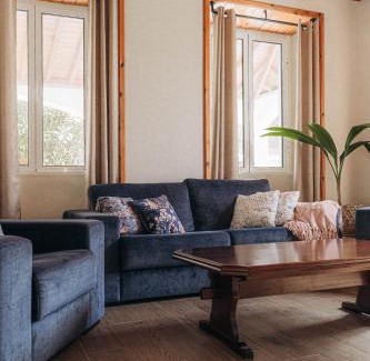 Bretanha House | Oceanview Sunset Retreat
