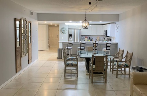 New Smyrna Beach Condo | Oceanwalk Oasis