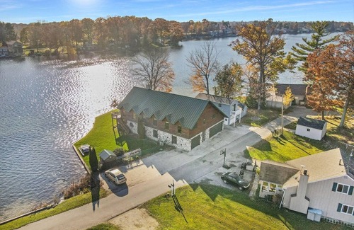 Palo Cottage | Oct-Feb - Buy at least two nights, get one FREE!