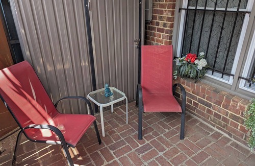 Capitol Hill Apartment | Oct last minute Specials !