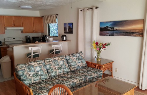 Kihei Apartment | OCT-Nov 2025 Special! 1BA/1 BA BEACHFRONT-PRIVATE-GREAT LOCATION-5 STAR REVIEWS!