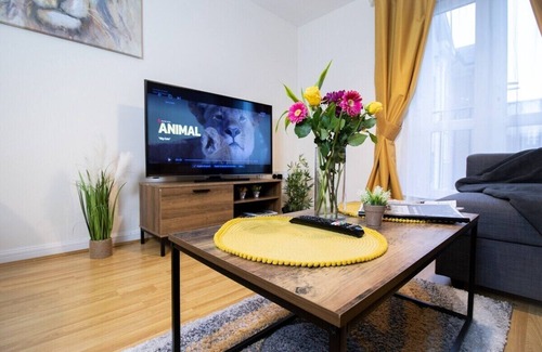 Swindon Apartment | October Discount - Long Stay - Contractors