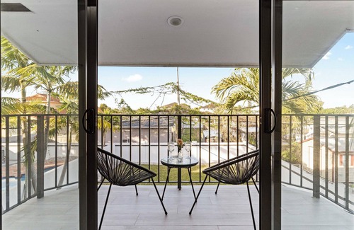 Olympia Heights House | October & November Sale! Private Yard & Grill, Near Coral Gables & MIA Airport