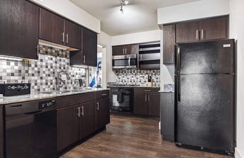 The Galleria Apartment | October Specials Chic Galleria Getaway with Saltwater Pool