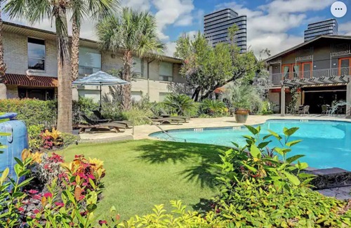 The Galleria Apartment | October Specials Chic Galleria Getaway with Saltwater Pool