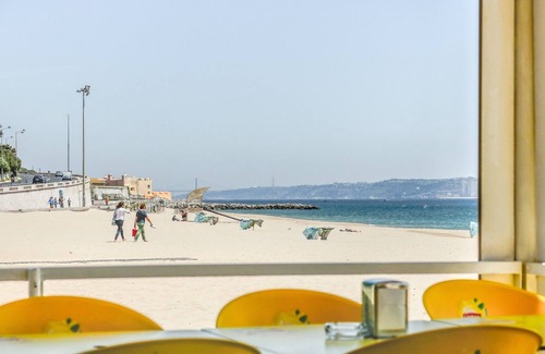 Oeiras Apartment | Oeiras Elegant Retreat with Pool