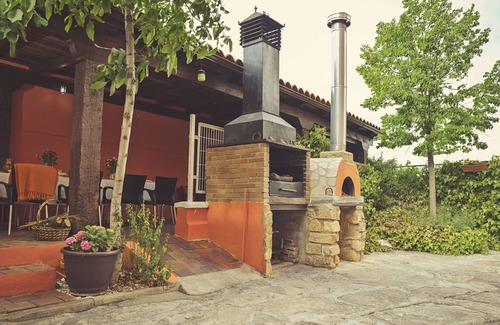 Nohales Apartment | OFFER APARTMENT 3, CASA RURAL EL SAUCE, (04 PAX) 2.5 KM FROM CAPITAL CAPITAL