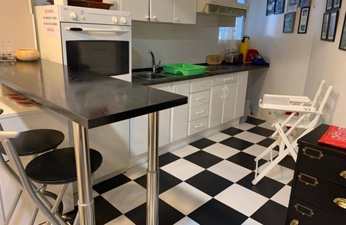 Sevilla la Nueva Cottage | Offer half/long stays. Contact us!