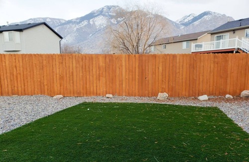 Ogden House | Ogden Home+Hot Tub+New Remodel+Playset+Mtn Views+Large Fenced Yard+Gazebo+RV Pad