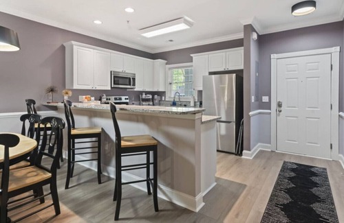 Central Myrtle Beach Condo | Oh Gosh! So Posh in Myrtle Beach