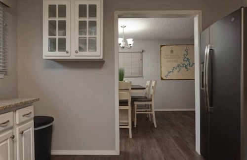 Southeast Springfield House | OHHHH Soo Cozy Large & In Charge 4 bedroom homen