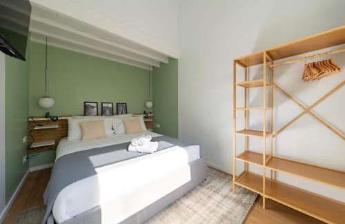 Valenciennes Apartment | OIQIA Air Nomad Vancouver