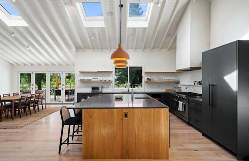 Ojai House | Ojai Valley - Pool and Pickle Ball