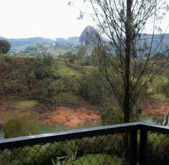 El Penol Cabin | Ojo de Agua Cabañas en Guatapé