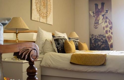 Erongo Cabin | Okajo Safari Lodge