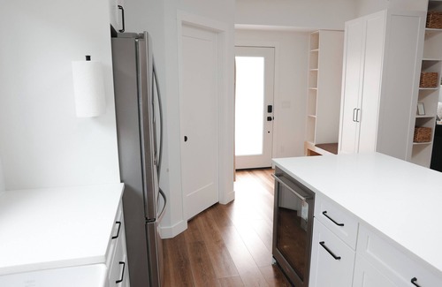 Central Okanagan House | Okanagan 3br w/Hot Tub - Wine, Lakes, Pickleball