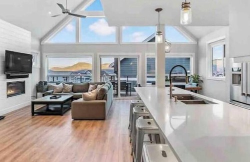 Central Okanagan House | Okanagan Vacation Cottage at La Casann