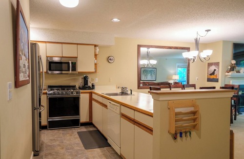 Ludlow Condo | Okemo 3-bedroom Condo - Ski In/Ski Out at Winterplace