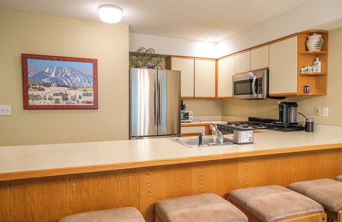 Ludlow Condo | Okemo 3-bedroom Condo - Ski In/Ski Out at Winterplace