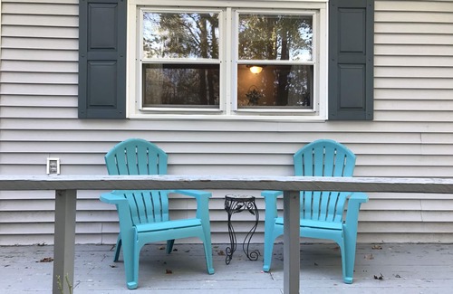 Mount Holly House | Okemo Ski Getaway in Mount Holly/Ludlow VT Under 5 miles to the slopes.
