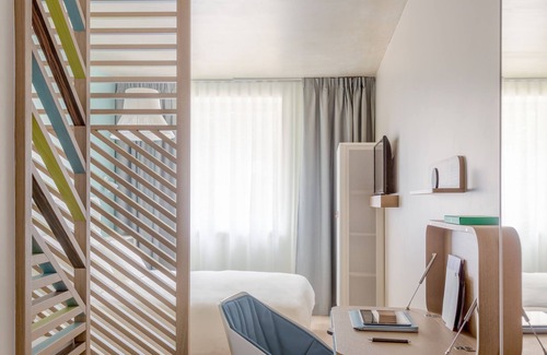 10th Arrondissement Hotel | OKKO Hotels Paris Gare de l'Est