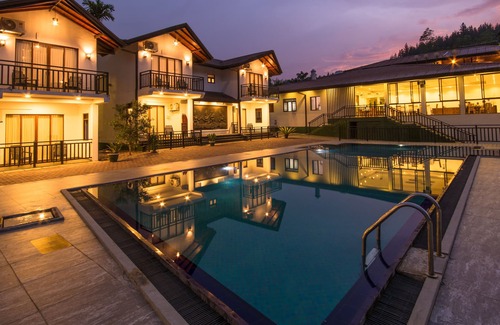Nawalapitiya Hotel | Okwin Resort
