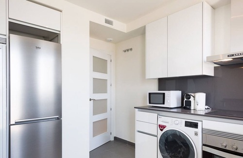 Sant Adria de Besos Apartment | Olala harbor forum 5. 1